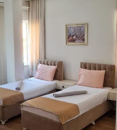 Vila Sofra Struga Exterior foto